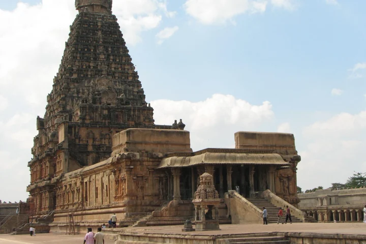 Brihadeeswarar Temple, Thanjavur