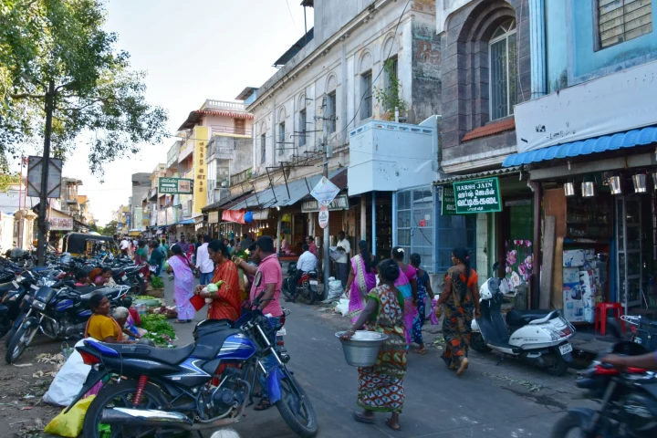 Shopping in Pondicherry: What to Buy, Where to Find It and How to Bargain