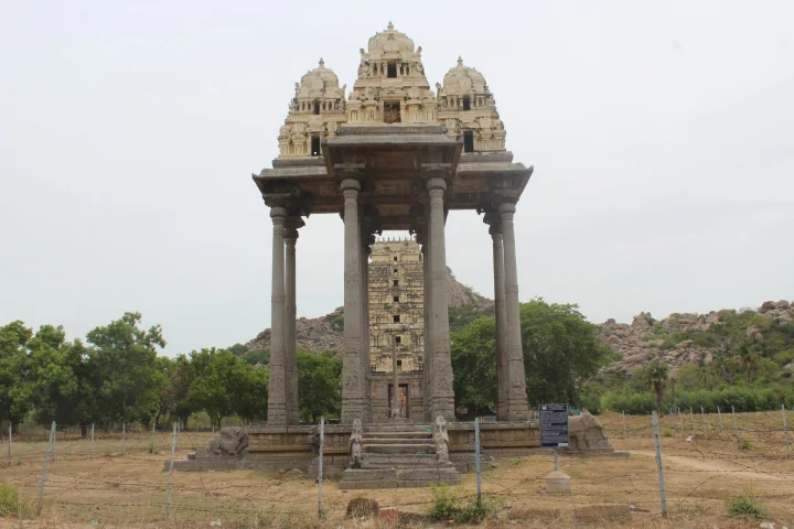 Tiruvannamalai & Gingee Fort Day Trip