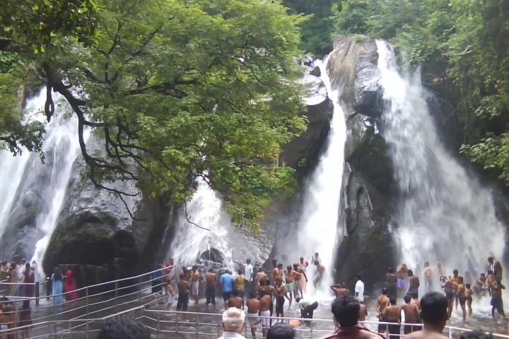Courtallam Waterfalls Tour (5 Days / 4 Nights)