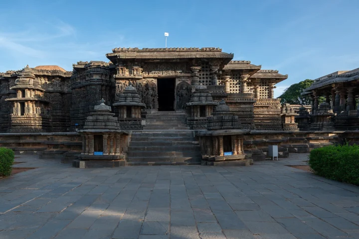 Hoysala Temples & Mysore Tour (5 Days / 4 Nights)
